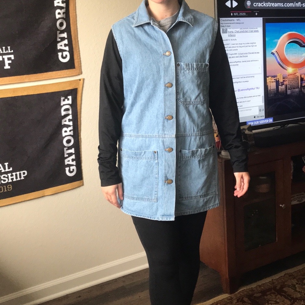 ⭐️90s Vintage blue jean vest or dress - Picture 3 of 13